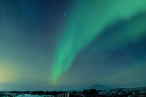 Aurora Borealis über dem Þingvellir Nationalpark