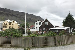Spaziergang durch Isafjördur in den Westfjords