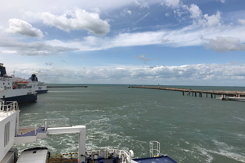 Hafen von Dover mit Blick nach Süden in den Ärmelkanal