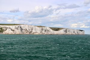 Die "White Cliffs" vor Dover - das Haupteingangstor nach Großbritannien. Foto: insiderreiseziele.net