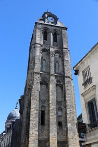 die Türme der Kathedrale des verbliebenen "Martinopolis" in Tours