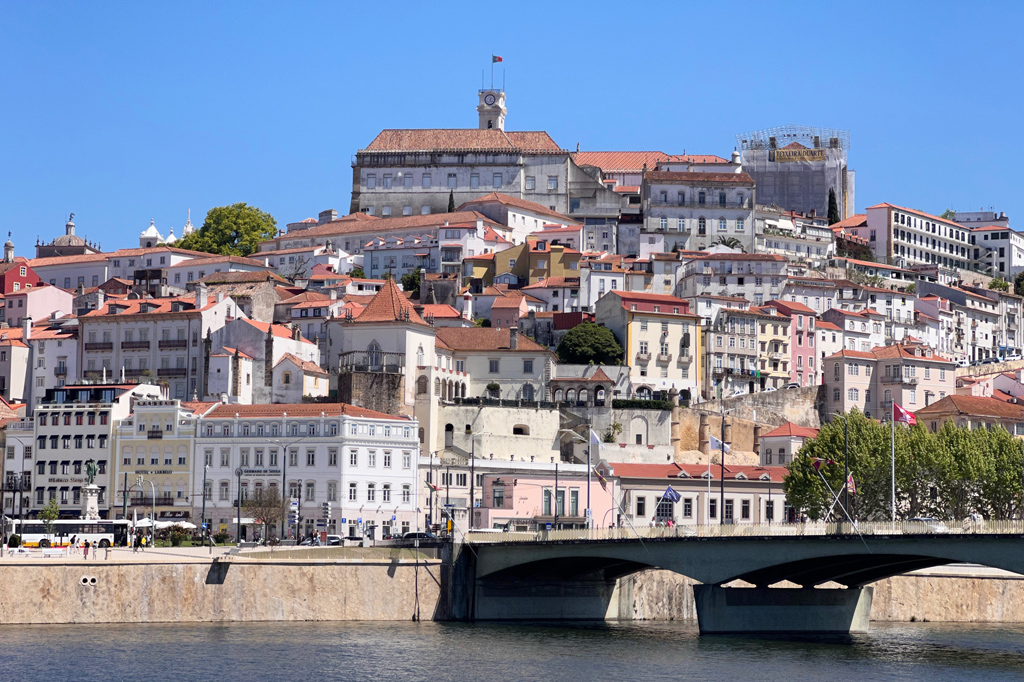 Pitoresker Anblick: die Universitätsstadt Coimbra. Foto © GOEDE