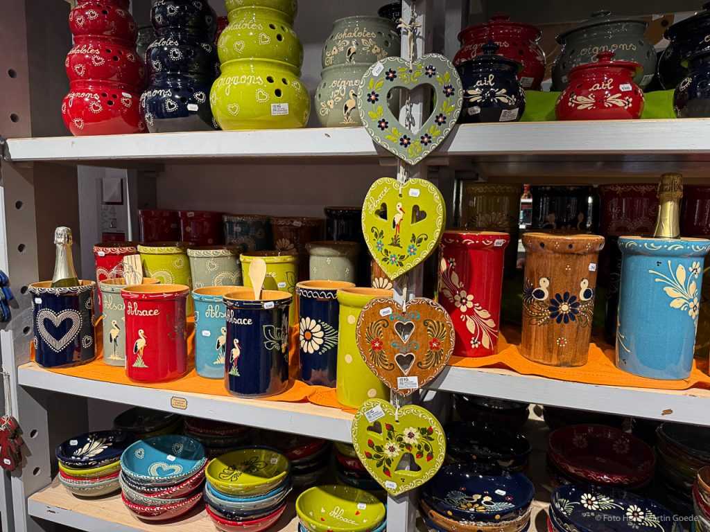 Farbenfrohe Handwerkskunst in Soufflenheim, Foto GOEDE