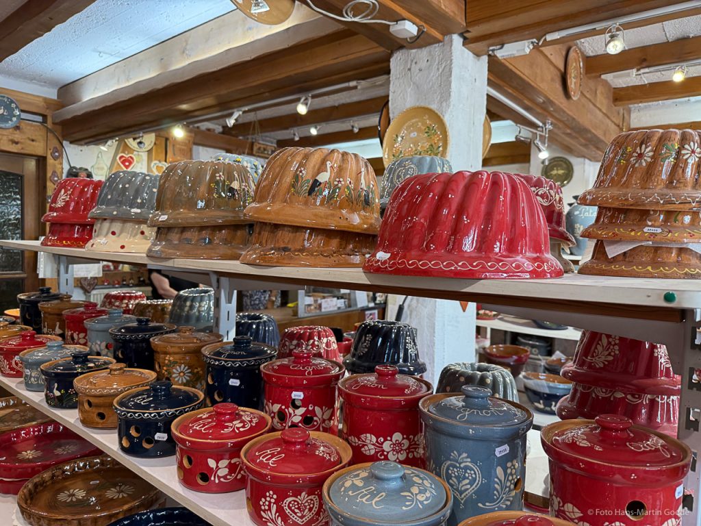 Farbenfrohe Handwerkskunst in Soufflenheim in der Töpferei Haas, Foto GOEDE
