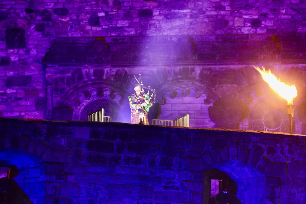 der "Lone Piper", Fotos GOEDE