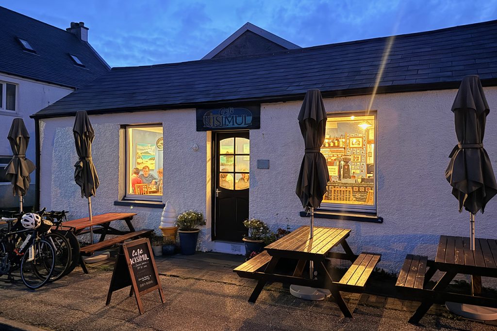 Das schnuckelige Cafe Kisimul in Castlebay auf Barra, Foto GOEDE